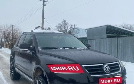 Volkswagen Touareg III, 2004 год, 650 000 рублей, 3 фотография