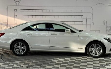 Mercedes-Benz CLS, 2016 год, 3 100 000 рублей, 6 фотография