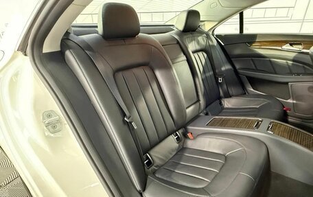 Mercedes-Benz CLS, 2016 год, 3 100 000 рублей, 25 фотография