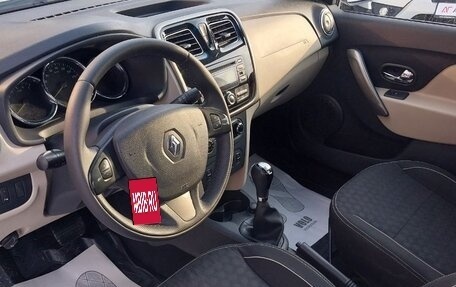 Renault Logan II, 2015 год, 870 000 рублей, 7 фотография