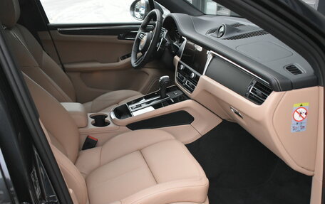 Porsche Macan I рестайлинг, 2025 год, 12 499 000 рублей, 14 фотография