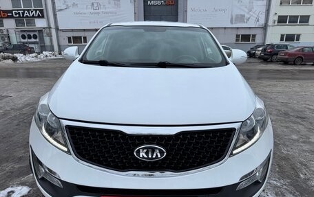 KIA Sportage III, 2015 год, 1 585 000 рублей, 2 фотография