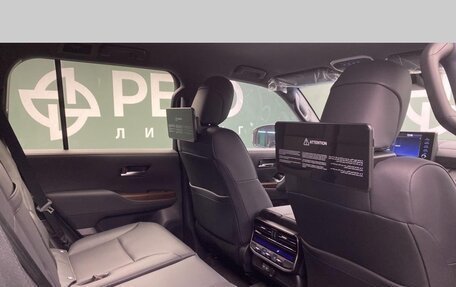 Toyota Land Cruiser, 2024 год, 16 500 000 рублей, 26 фотография