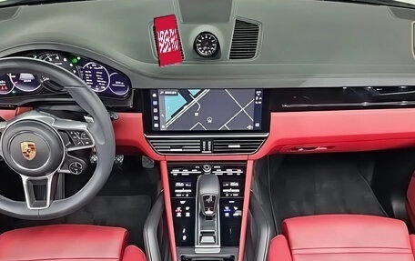 Porsche Cayenne III, 2023 год, 12 300 000 рублей, 2 фотография