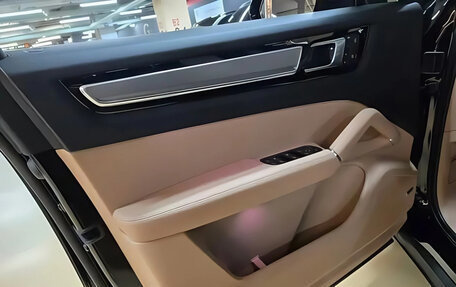 Porsche Cayenne III, 2022 год, 11 200 000 рублей, 12 фотография