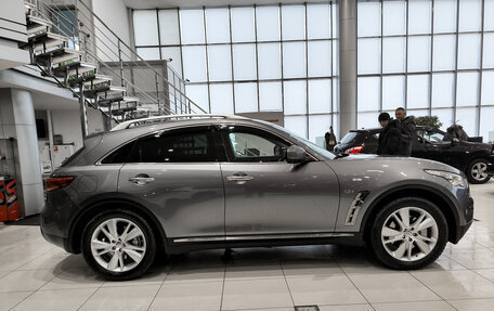 Infiniti QX70, 2016 год, 2 550 000 рублей, 5 фотография