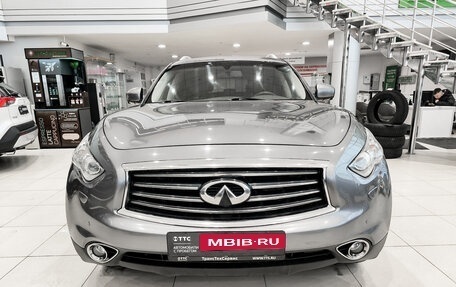 Infiniti QX70, 2016 год, 2 550 000 рублей, 2 фотография