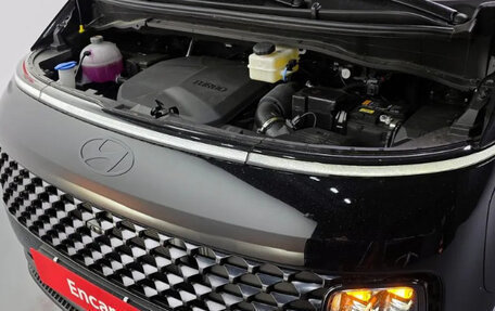 Hyundai Staria, 2024 год, 7 850 000 рублей, 3 фотография