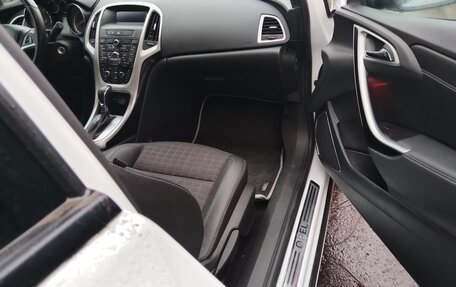 Opel Astra J, 2012 год, 1 150 000 рублей, 4 фотография