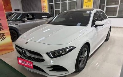 Mercedes-Benz A-Класс, 2022 год, 1 950 000 рублей, 1 фотография