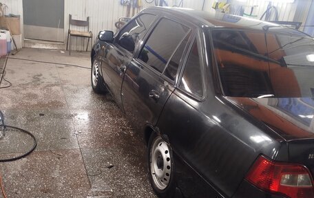 Daewoo Nexia I рестайлинг, 2010 год, 180 000 рублей, 3 фотография