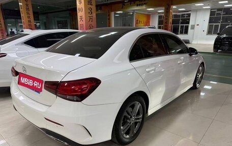 Mercedes-Benz A-Класс, 2022 год, 1 950 000 рублей, 7 фотография