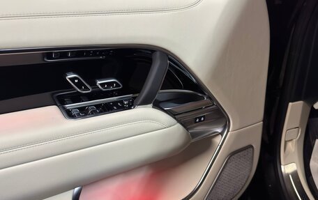 Land Rover Range Rover IV рестайлинг, 2025 год, 25 500 000 рублей, 7 фотография