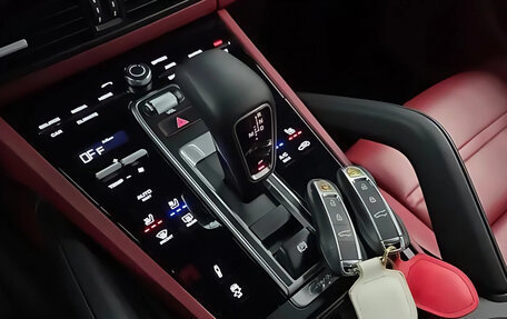 Porsche Cayenne III, 2021 год, 11 355 000 рублей, 7 фотография