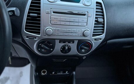 Hyundai i20 IB рестайлинг, 2010 год, 500 000 рублей, 10 фотография