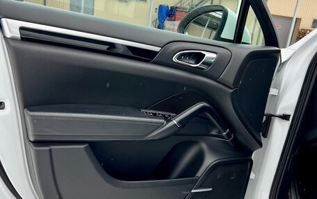 Porsche Cayenne III, 2012 год, 2 500 000 рублей, 12 фотография