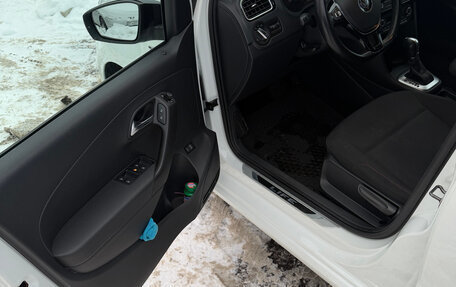 Volkswagen Polo VI (EU Market), 2017 год, 1 130 000 рублей, 12 фотография