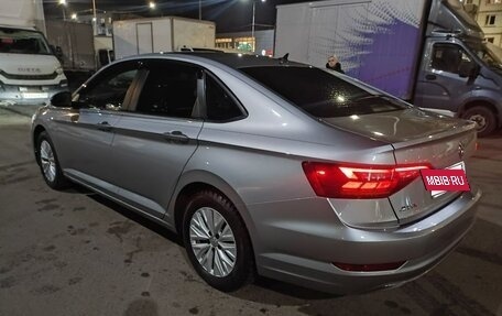 Volkswagen Jetta VII, 2019 год, 1 950 000 рублей, 2 фотография