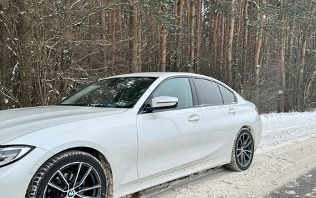 BMW 3 серия, 2019 год, 3 500 000 рублей, 3 фотография