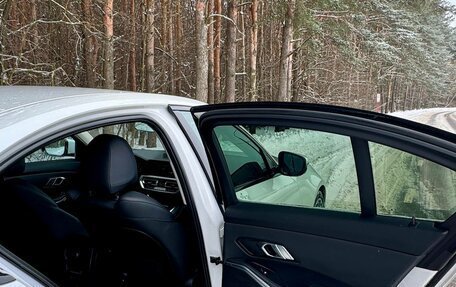 BMW 3 серия, 2019 год, 3 500 000 рублей, 10 фотография