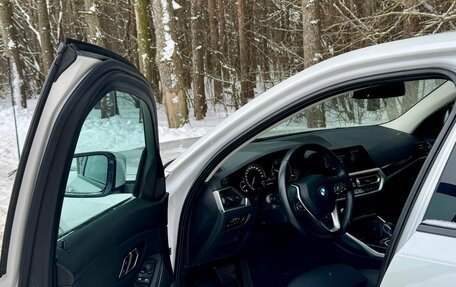 BMW 3 серия, 2019 год, 3 500 000 рублей, 11 фотография