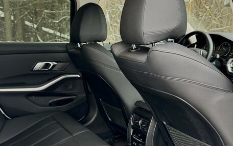 BMW 3 серия, 2019 год, 3 500 000 рублей, 17 фотография