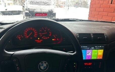 BMW 5 серия, 1996 год, 330 000 рублей, 10 фотография