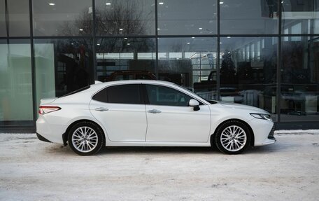 Toyota Camry, 2018 год, 2 749 000 рублей, 8 фотография