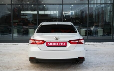 Toyota Camry, 2018 год, 2 749 000 рублей, 4 фотография