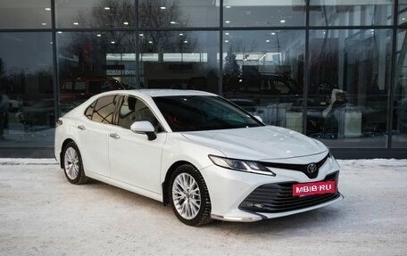 Toyota Camry, 2018 год, 2 749 000 рублей, 5 фотография