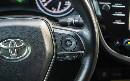 Toyota Camry, 2018 год, 2 749 000 рублей, 17 фотография