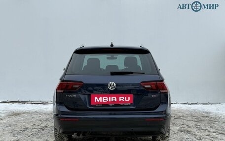 Volkswagen Tiguan II, 2017 год, 1 950 000 рублей, 6 фотография