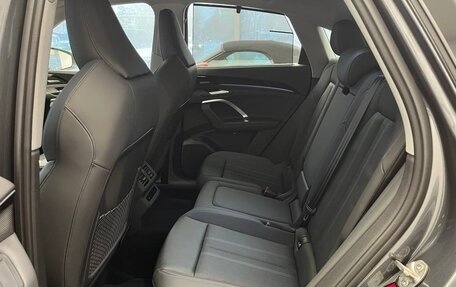 Audi Q5, 2025 год, 8 990 000 рублей, 12 фотография