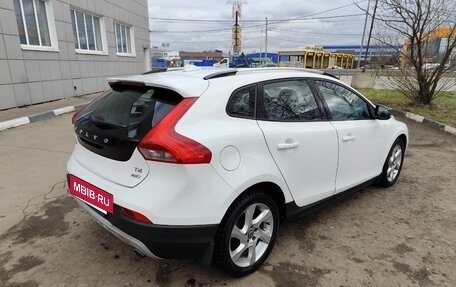 Volvo V40 Cross Country I, 2014 год, 1 500 000 рублей, 4 фотография