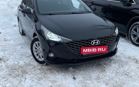 Hyundai Solaris II рестайлинг, 2021 год, 1 540 000 рублей, 6 фотография