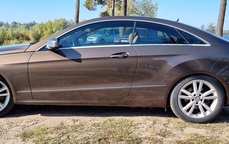 Mercedes-Benz E-Класс, 2012 год, 2 990 000 рублей, 7 фотография