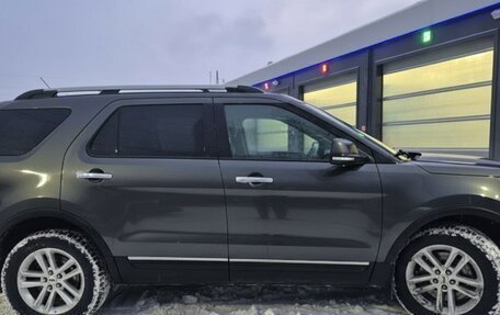 Ford Explorer VI, 2015 год, 2 450 000 рублей, 5 фотография