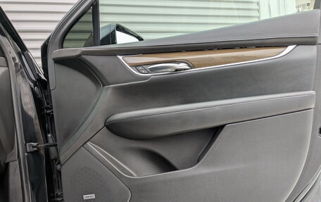 Cadillac XT5 I рестайлинг, 2017 год, 2 560 000 рублей, 26 фотография