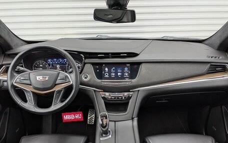 Cadillac XT5 I рестайлинг, 2017 год, 2 560 000 рублей, 14 фотография