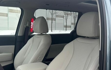 KIA Carnival, 2025 год, 7 100 000 рублей, 19 фотография