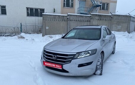 Honda Crosstour I рестайлинг, 2010 год, 1 450 000 рублей, 1 фотография