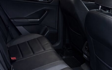 Volkswagen T-Roc I, 2020 год, 2 400 000 рублей, 7 фотография