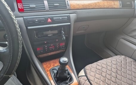 Audi A6, 1997 год, 550 000 рублей, 15 фотография