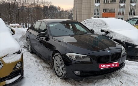 BMW 5 серия, 2012 год, 1 650 000 рублей, 2 фотография