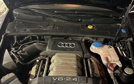 Audi A6, 2004 год, 650 000 рублей, 13 фотография