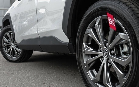 Toyota RAV4, 2025 год, 4 990 000 рублей, 11 фотография