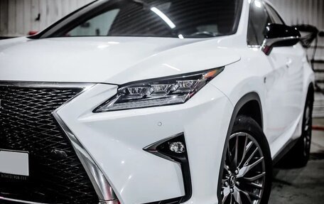 Lexus RX IV рестайлинг, 2019 год, 4 750 000 рублей, 7 фотография