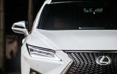 Lexus RX IV рестайлинг, 2019 год, 4 750 000 рублей, 8 фотография