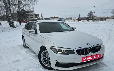 BMW 5 серия, 2017 год, 2 850 000 рублей, 4 фотография