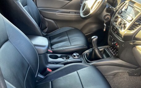 Mitsubishi L200 IV рестайлинг, 2017 год, 1 550 000 рублей, 7 фотография